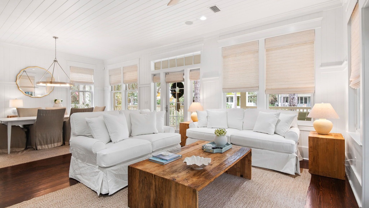 Photo of Livingroom in Forest District