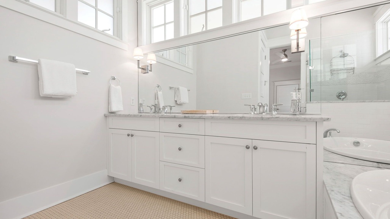Photo of Bathroom in Forest District
