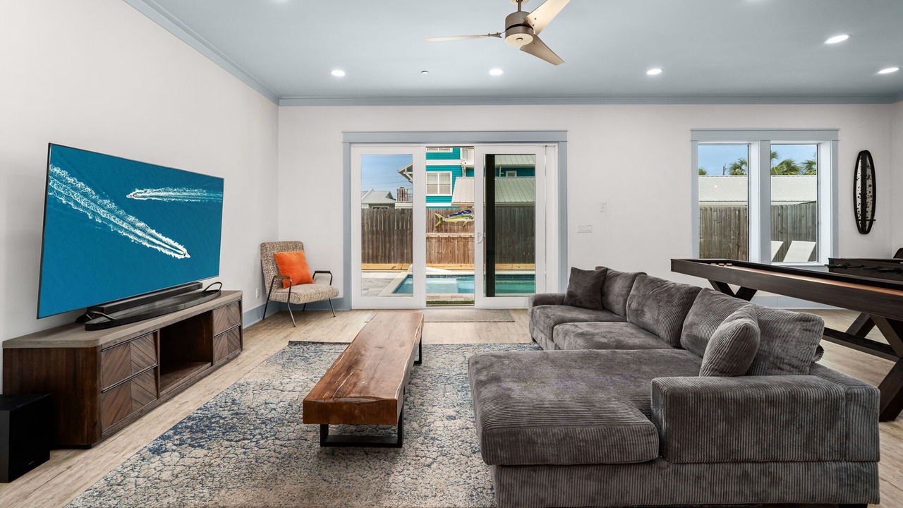 Photo of Livingroom in Gulf Lagoon Beach