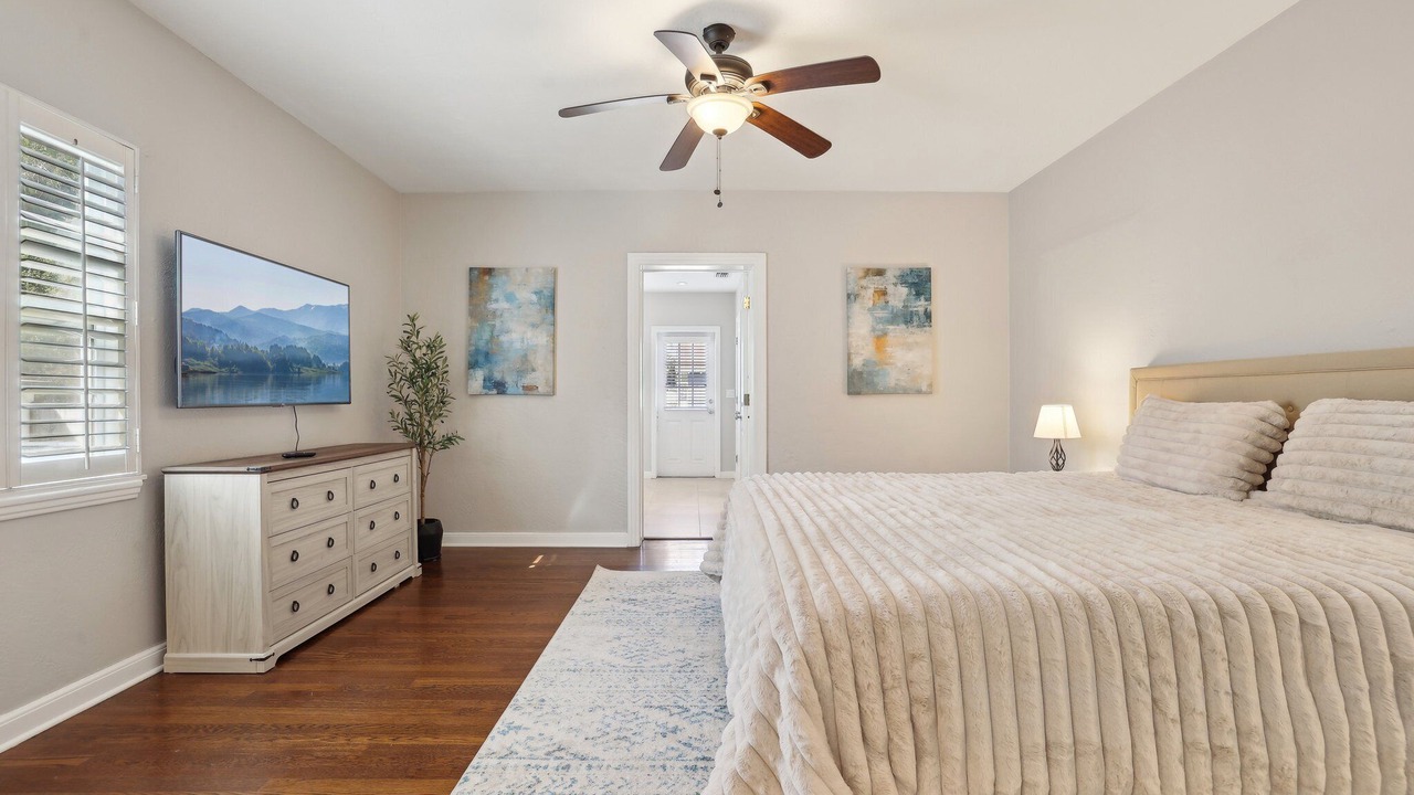 Photo of Bedroom in College Park