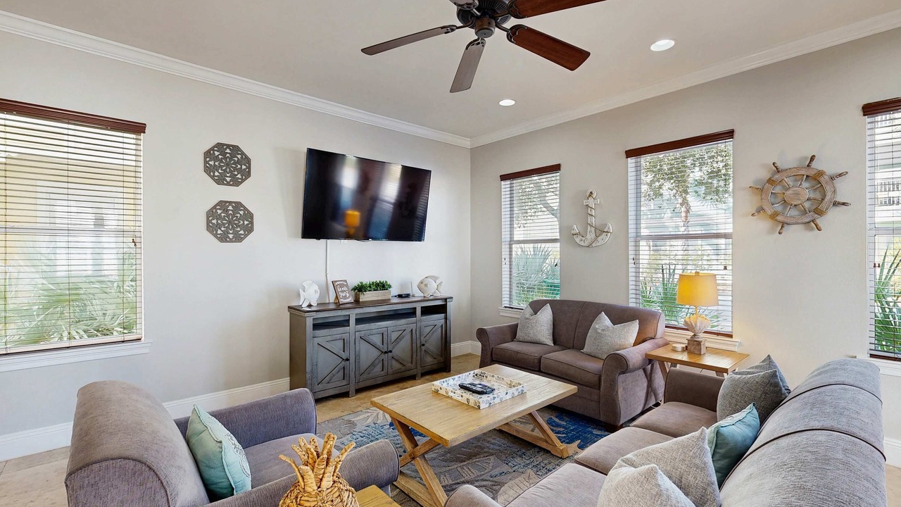 Photo of Livingroom in Villages of Crystal Beach