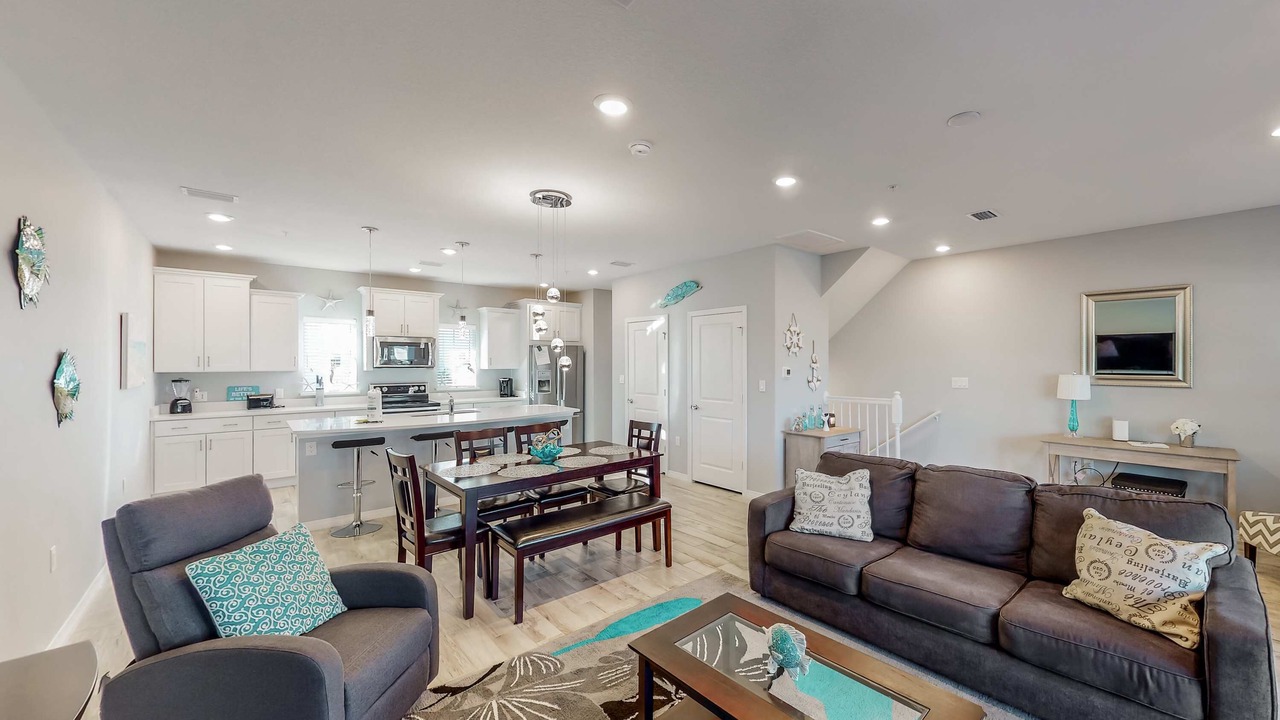 Photo of Livingroom in Ono Island