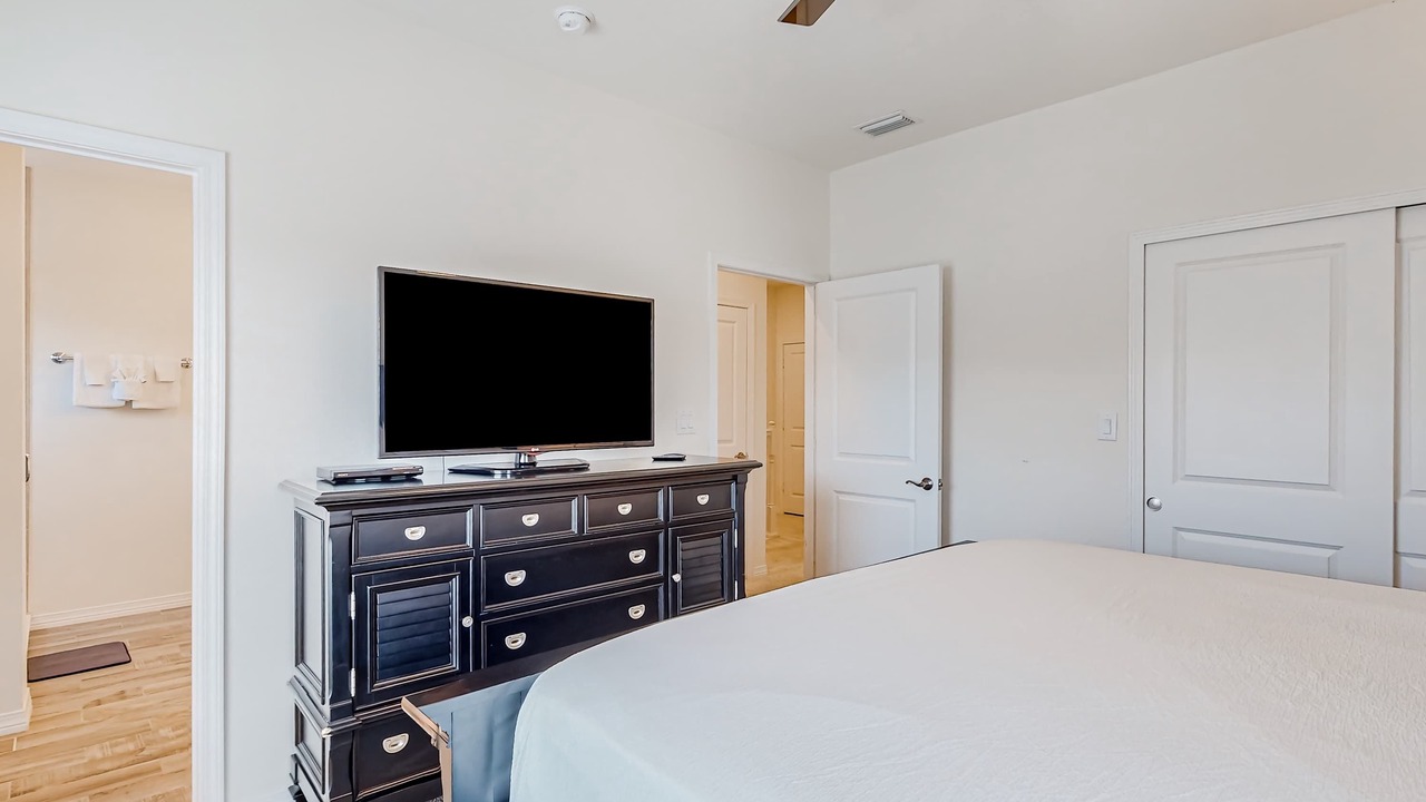Photo of Bedroom in Ono Island