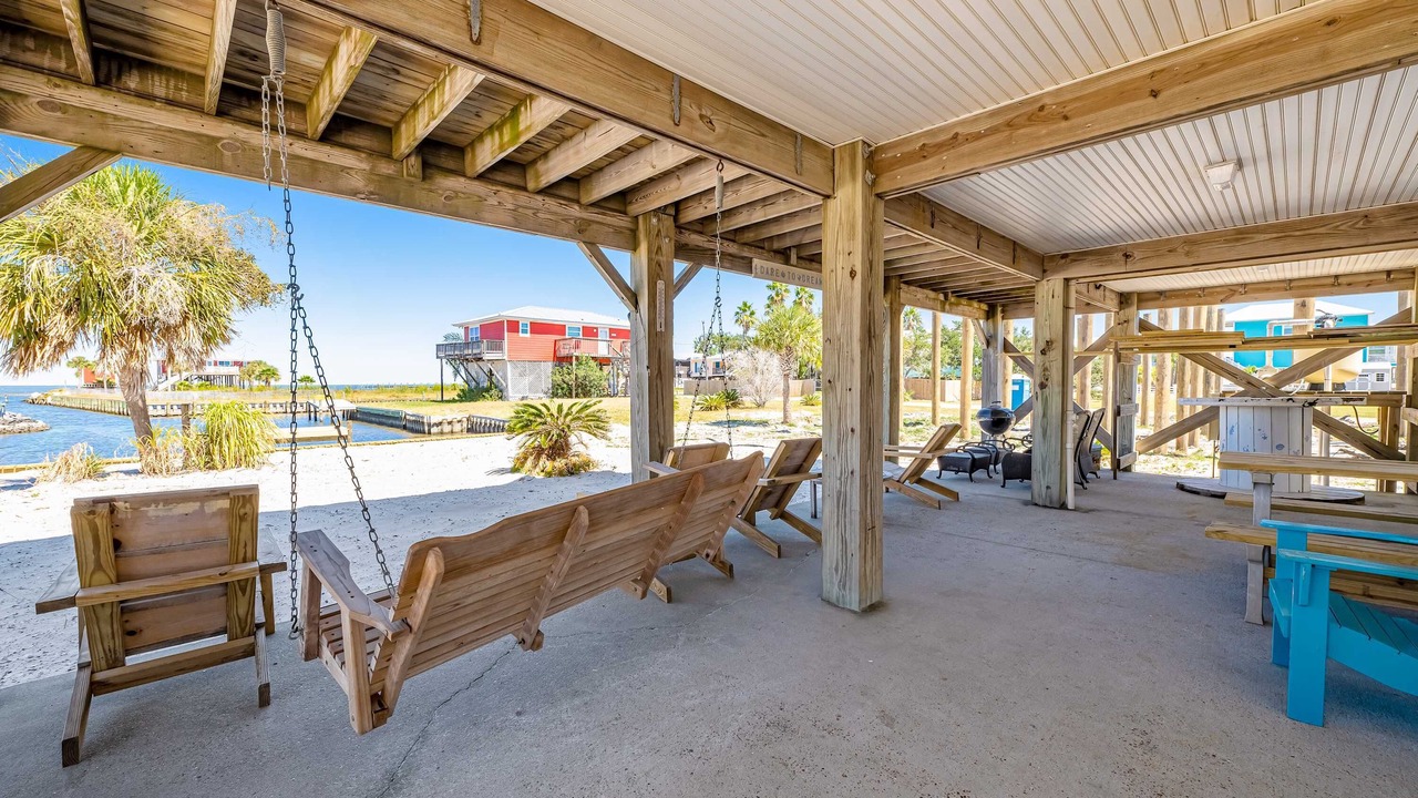 Photo of Patio Balcony in Fort Morgan Pines