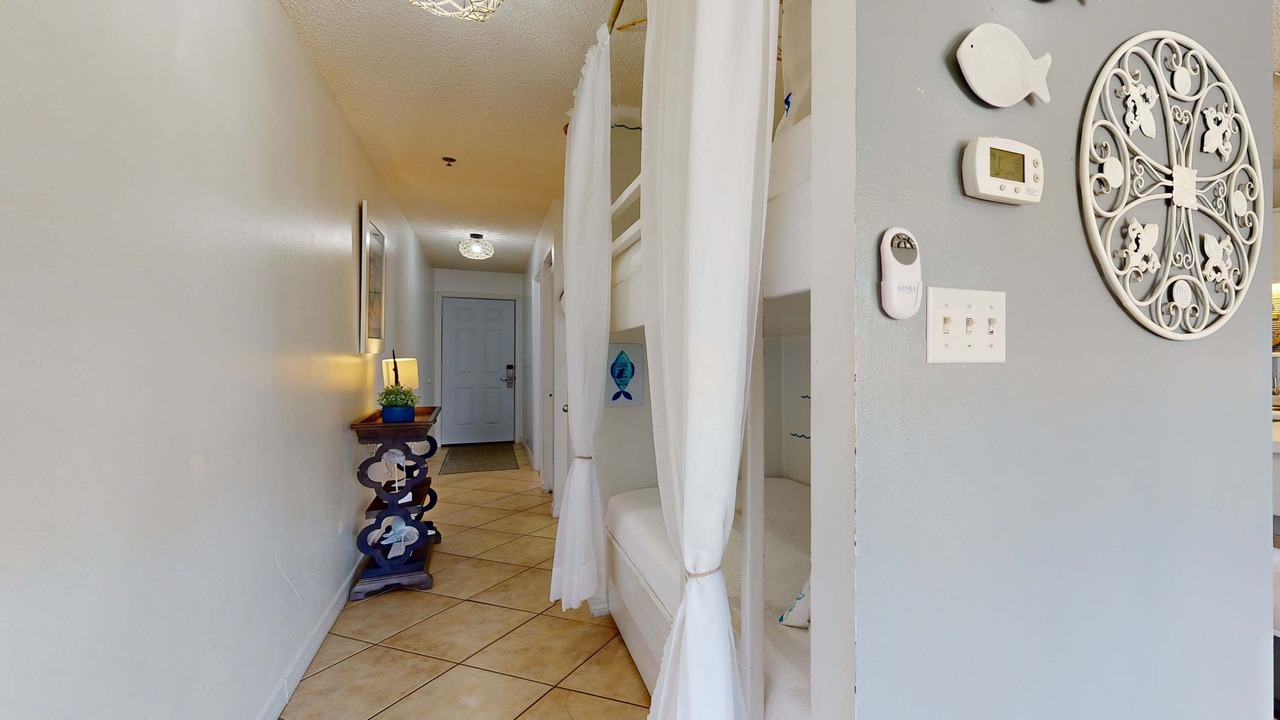 Photo of Bedroom in Crystal Beach