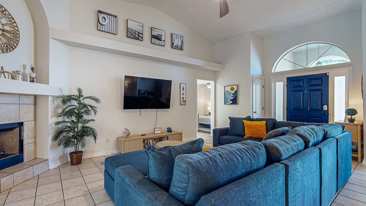 Photo of Livingroom in Ono Island