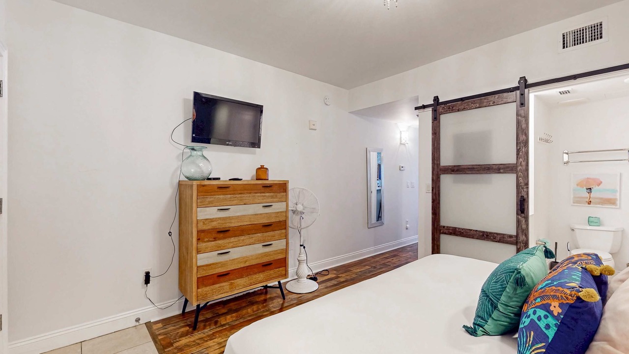 Photo of Bedroom in Sunnyside