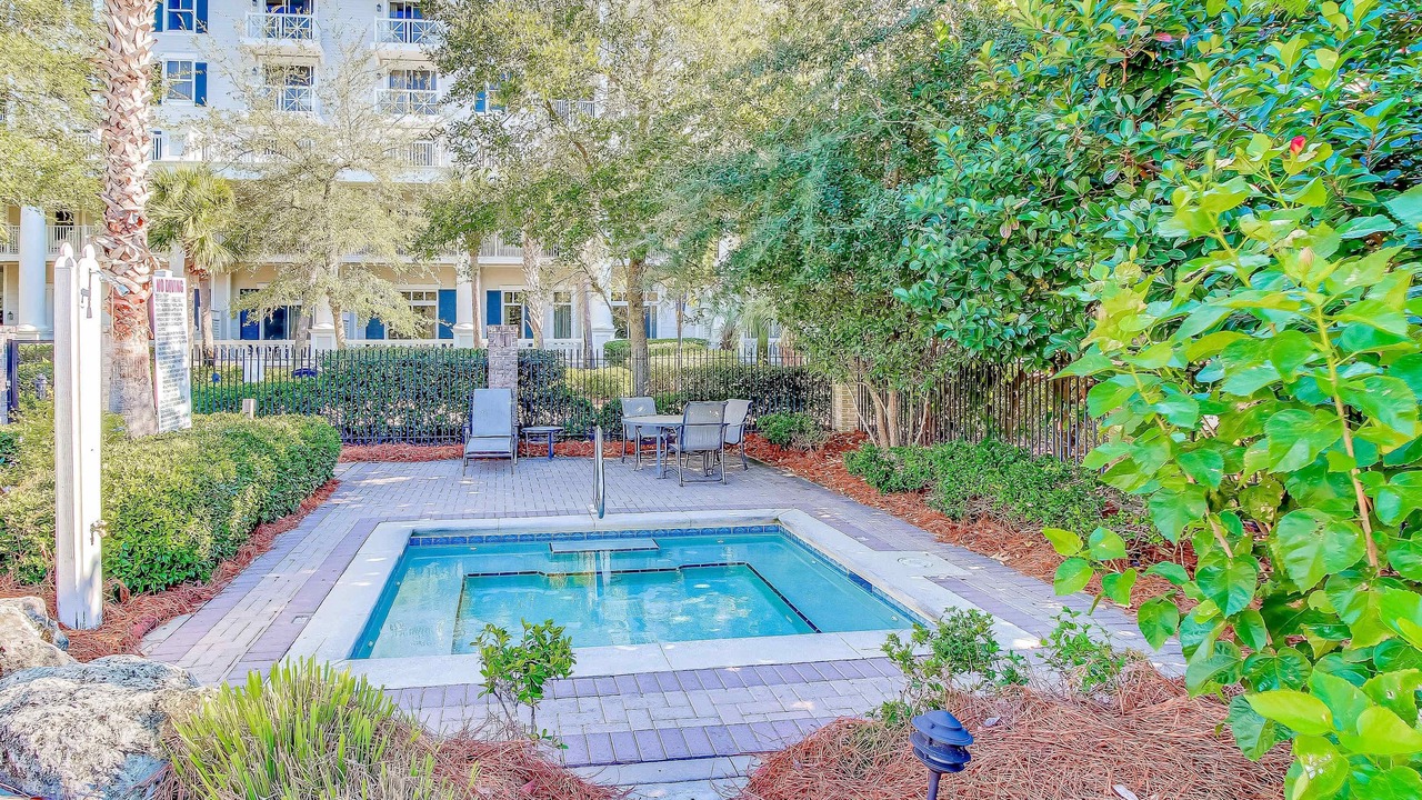 Photo of Outdoor in Baytowne Wharf