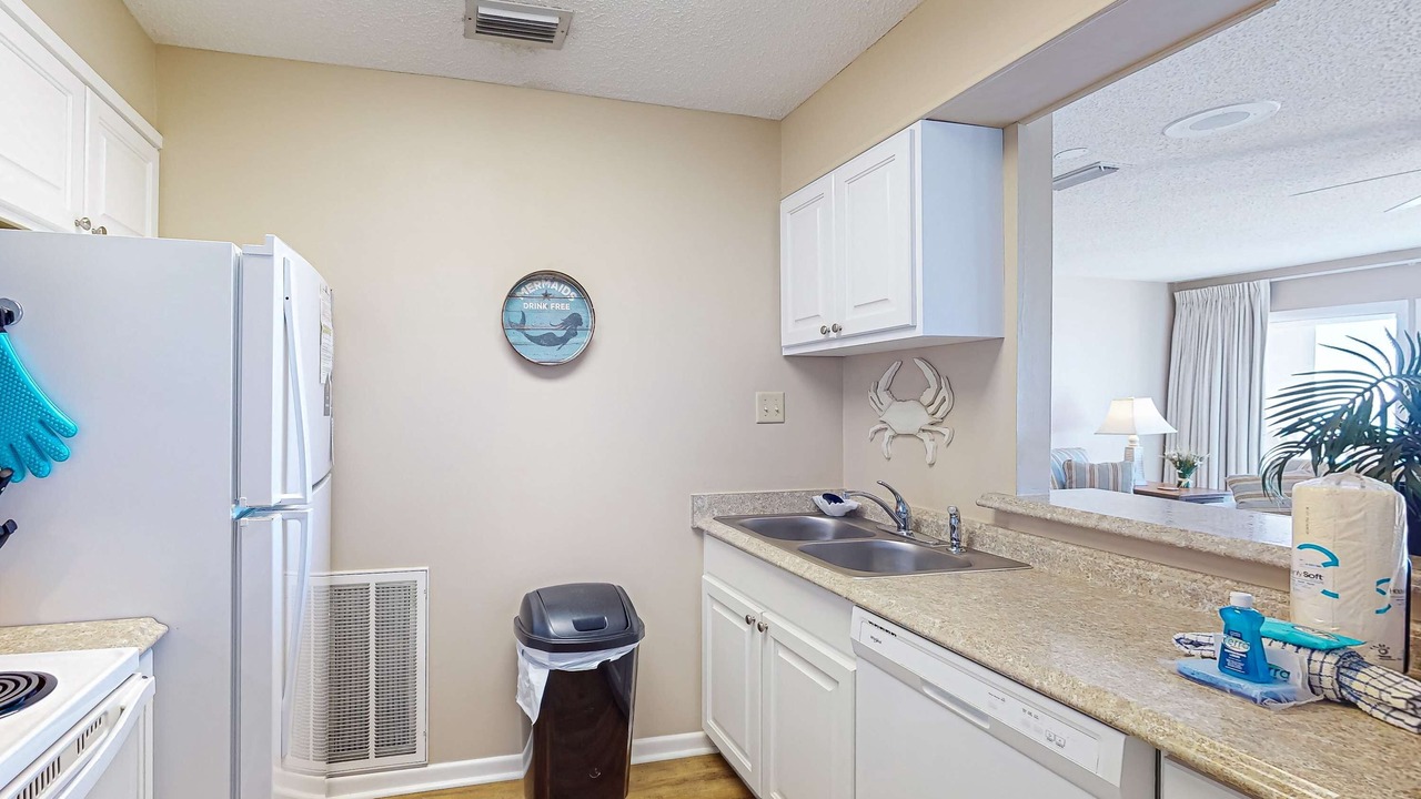 Photo of Kitchen in Fort Bay