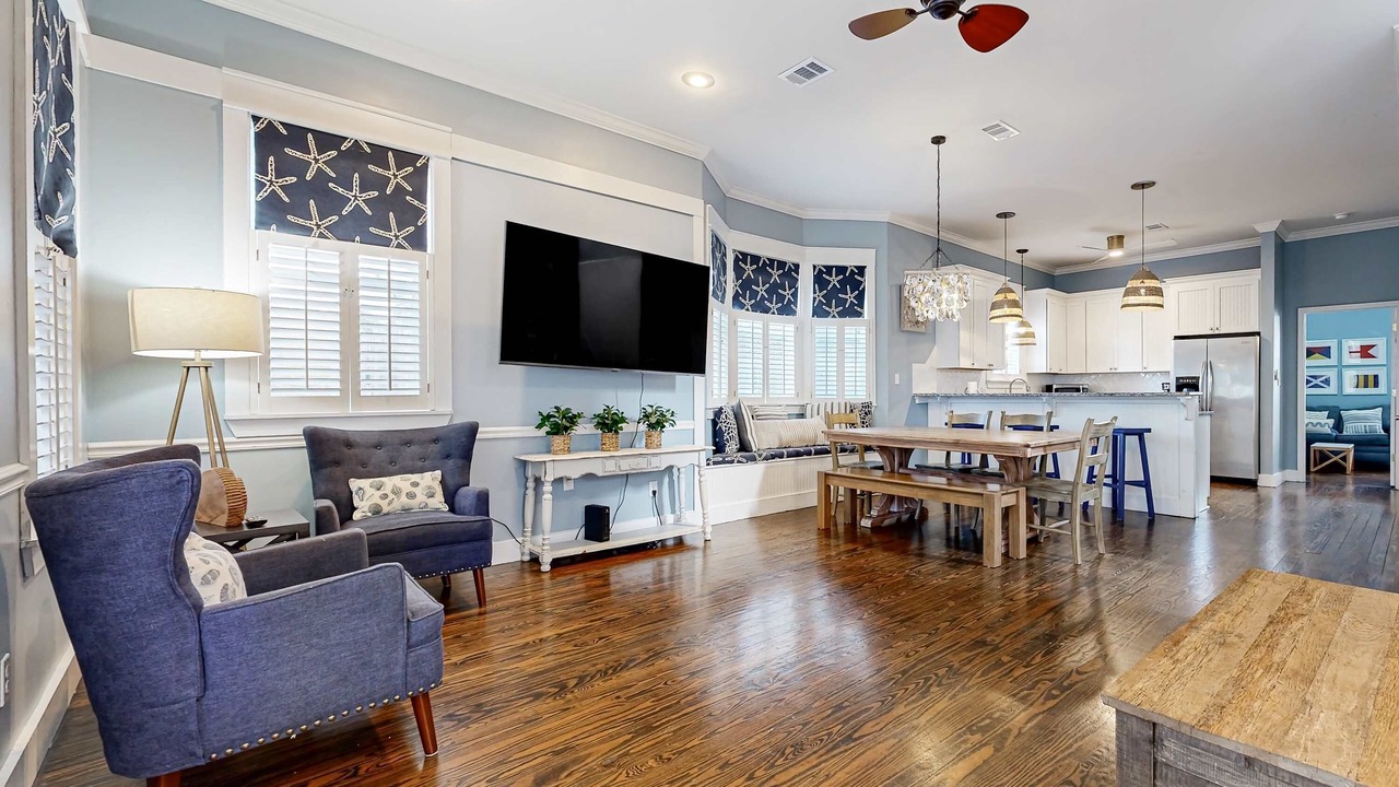 Photo of Livingroom in Village of Sugar Beach