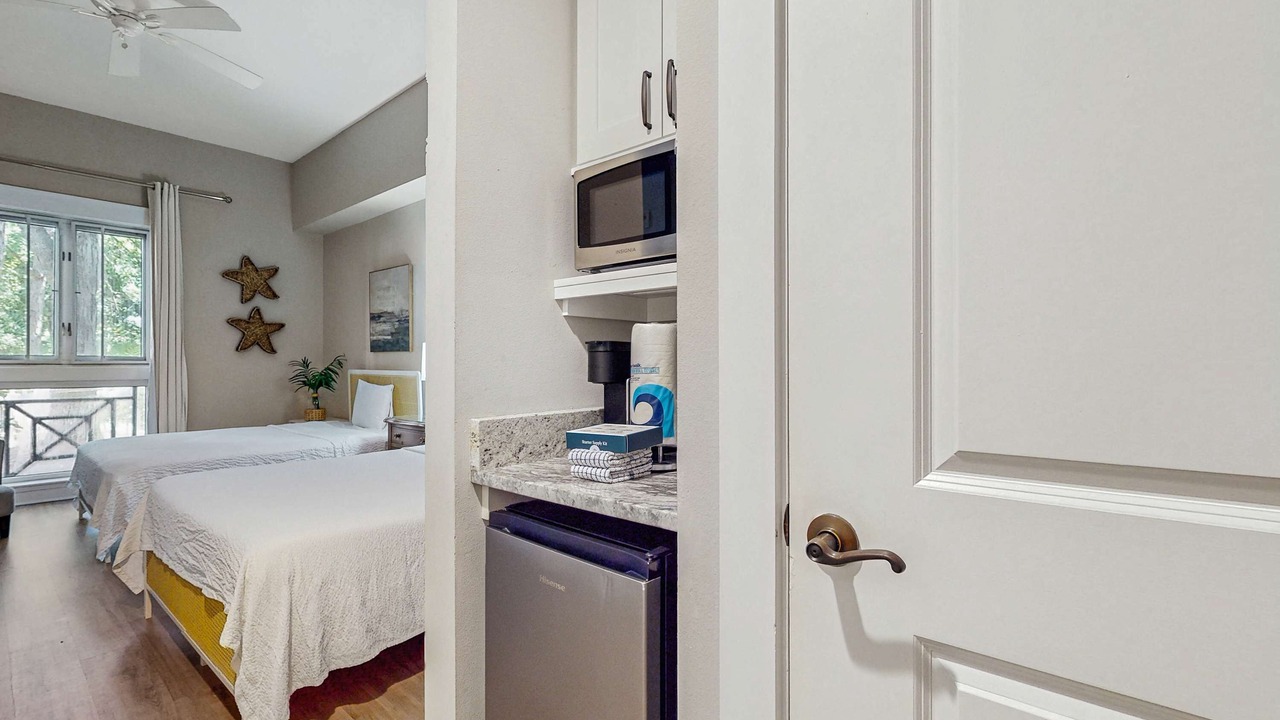 Photo of Bedroom in Baytowne Wharf