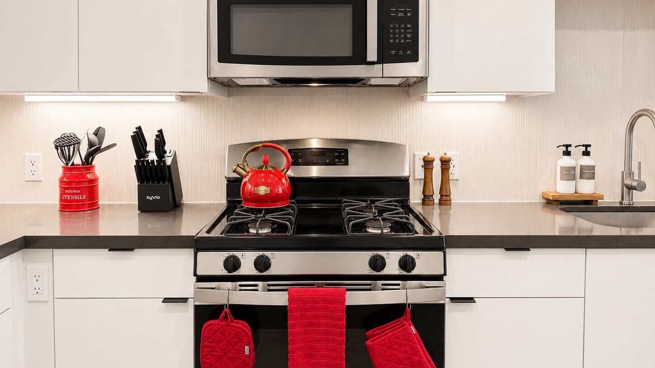 Photo of Kitchen in Lyon Street