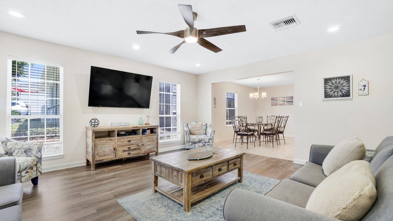 Photo of Livingroom in Inlet Beach Heights