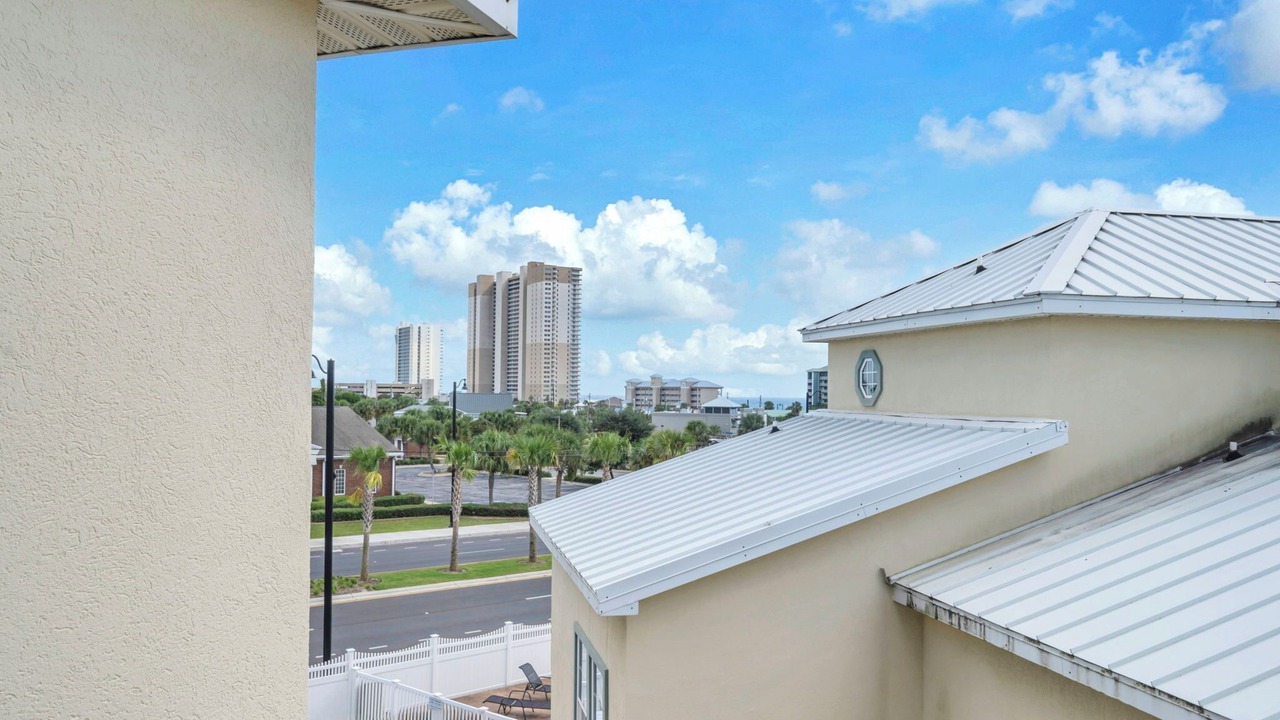 Photo of Patio Balcony in El Centro Beach