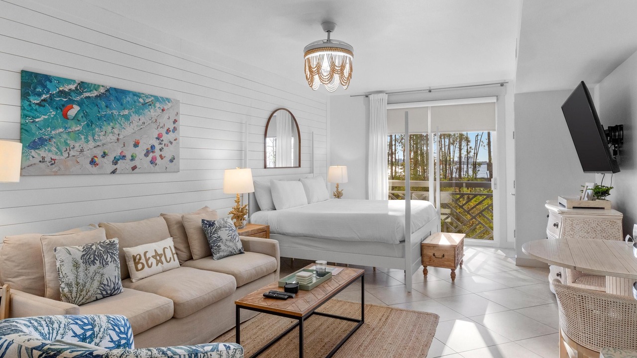 Photo of Bedroom in Baytowne Wharf
