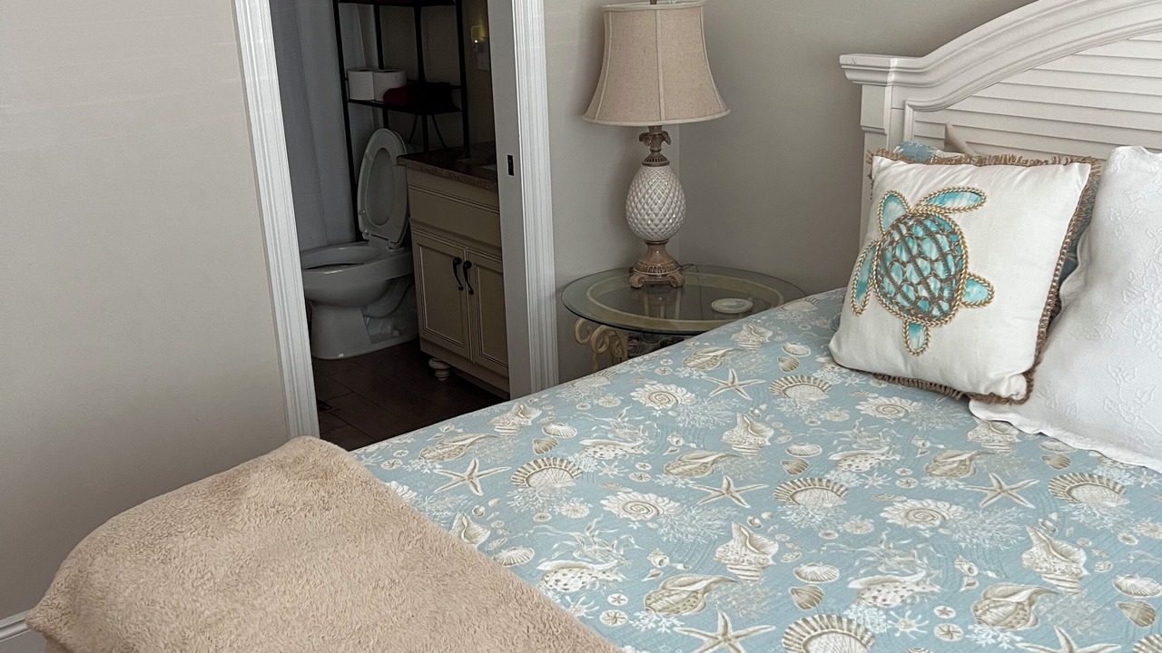 Photo of Bedroom in Miramar Beach