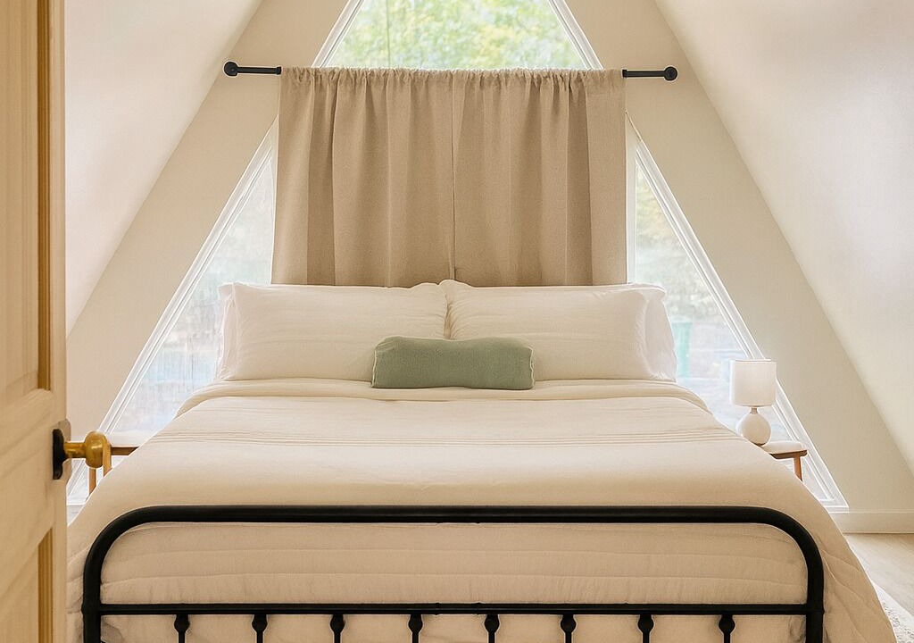 Photo of Bedroom in Rogers