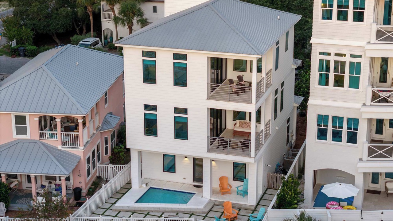 Photo of Outdoor in Seawalk Circle