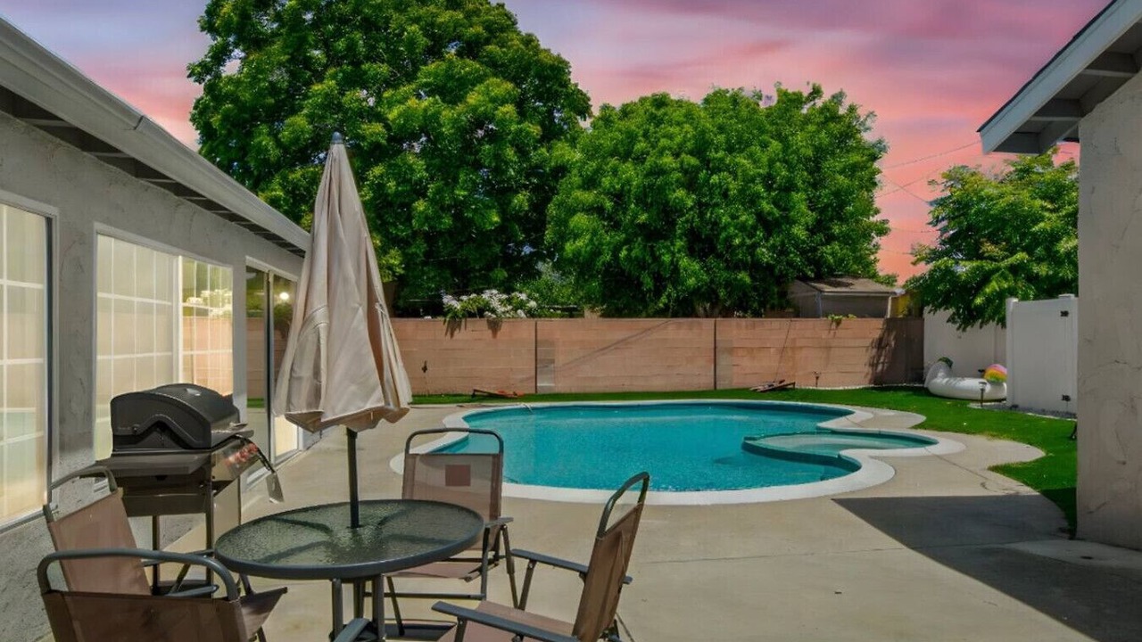 Photo of Outdoor in Anaheim Resort