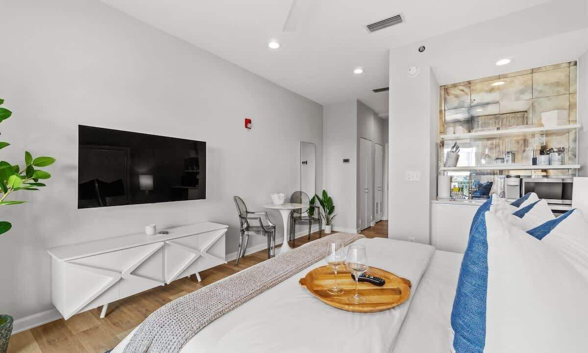 Photo of Bedroom in Rosemary Beach