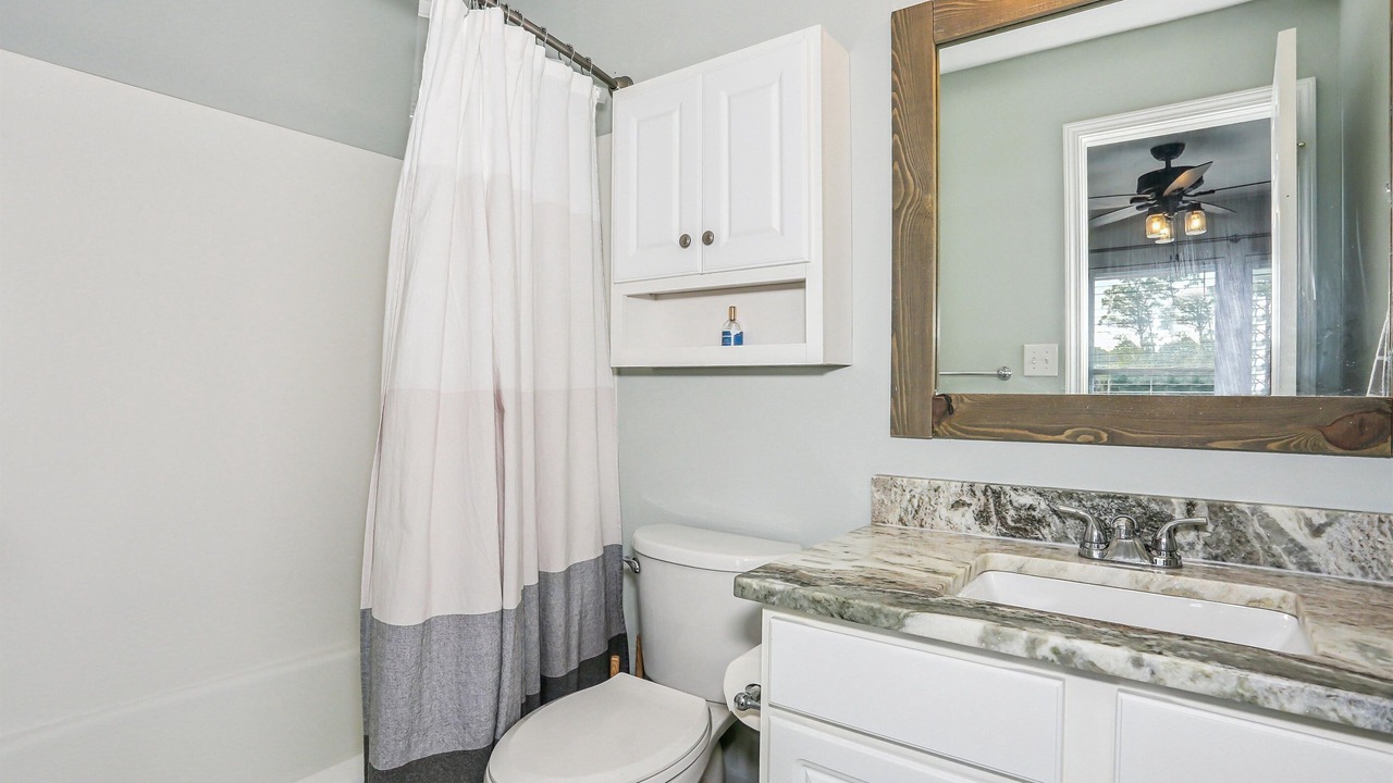 Photo of Bathroom in Innerarity Townhomes