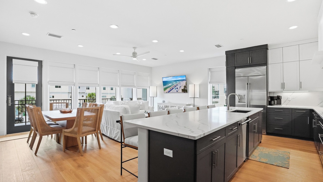 Photo of Kitchen in Laguna Beach