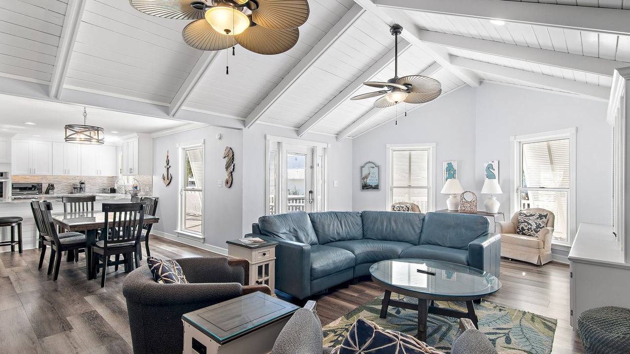 Photo of Livingroom in Gulf Pines