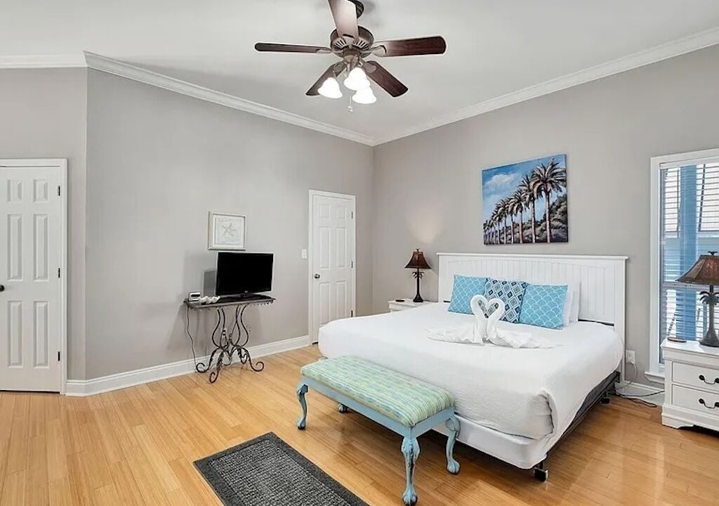 Photo of Bedroom in Village of Sugar Beach