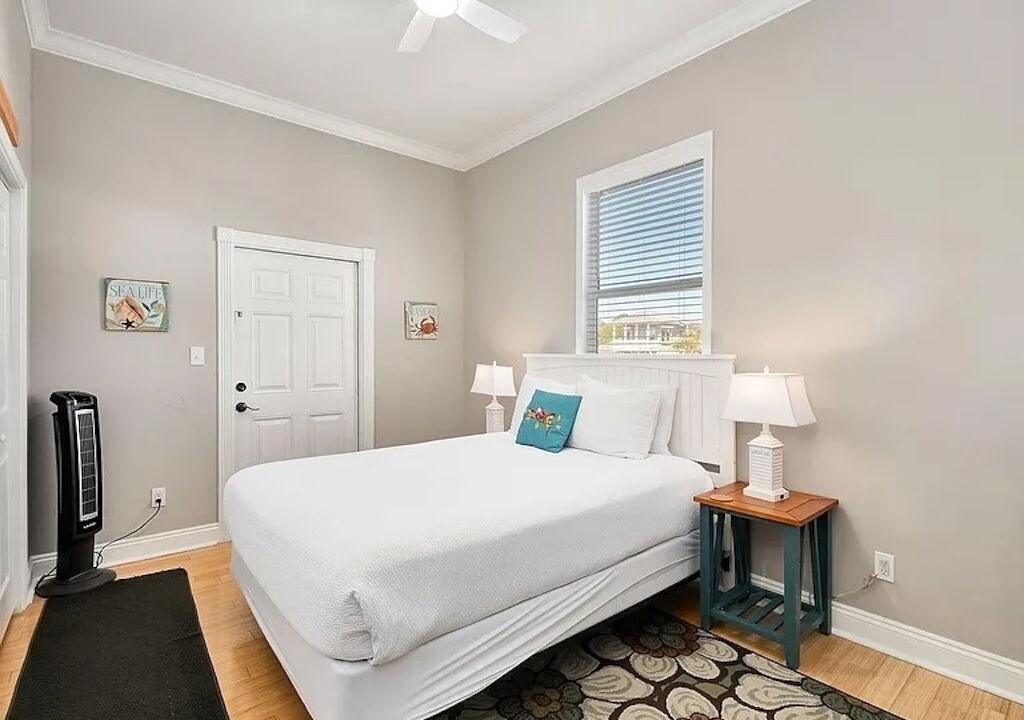 Photo of Bedroom in Village of Sugar Beach