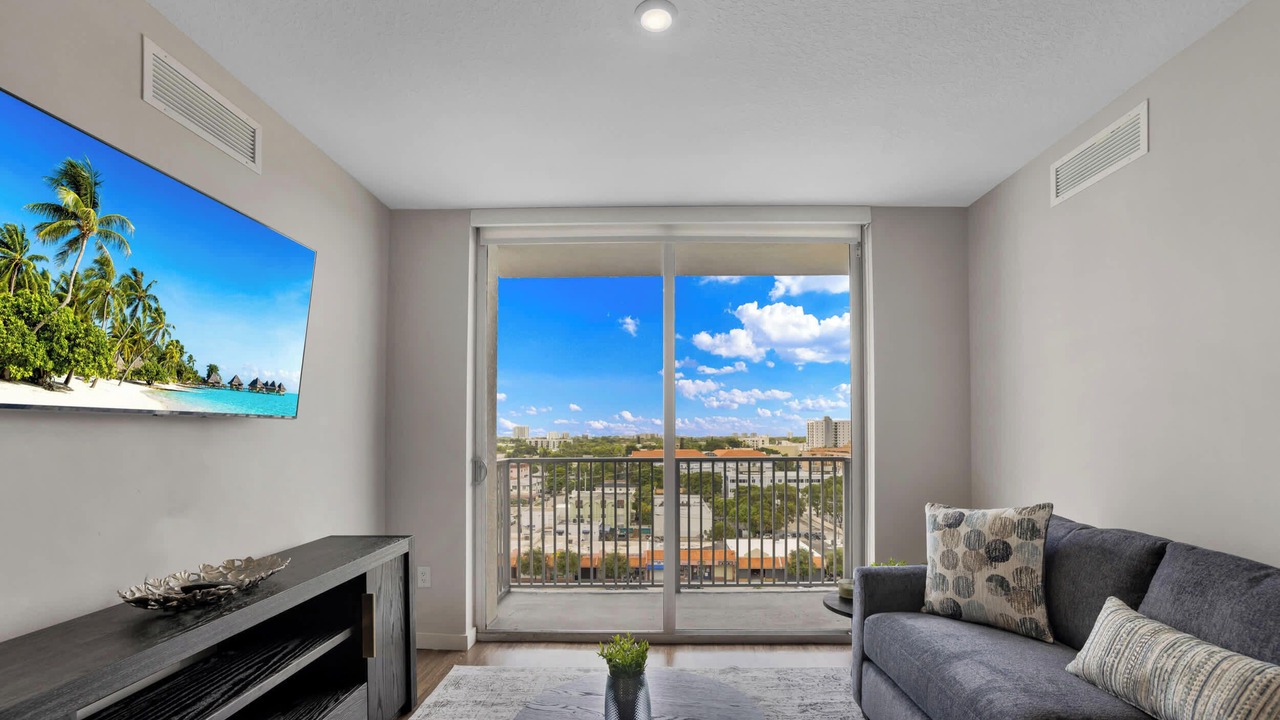 Photo of Livingroom in East Little Havana