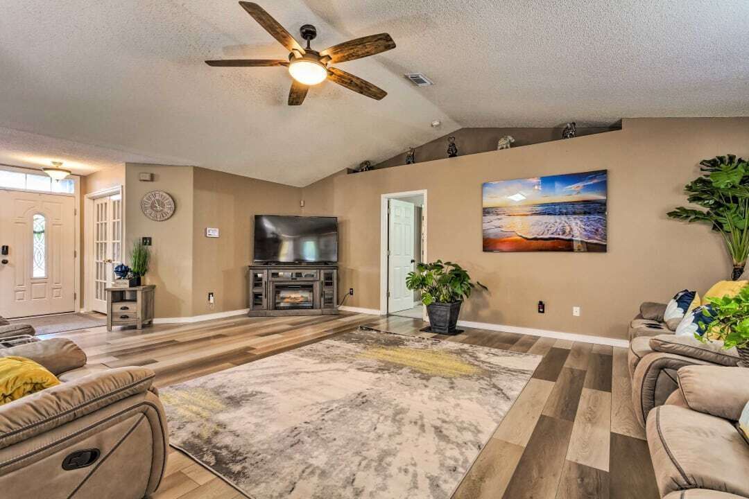 Photo of Livingroom in Pensacola