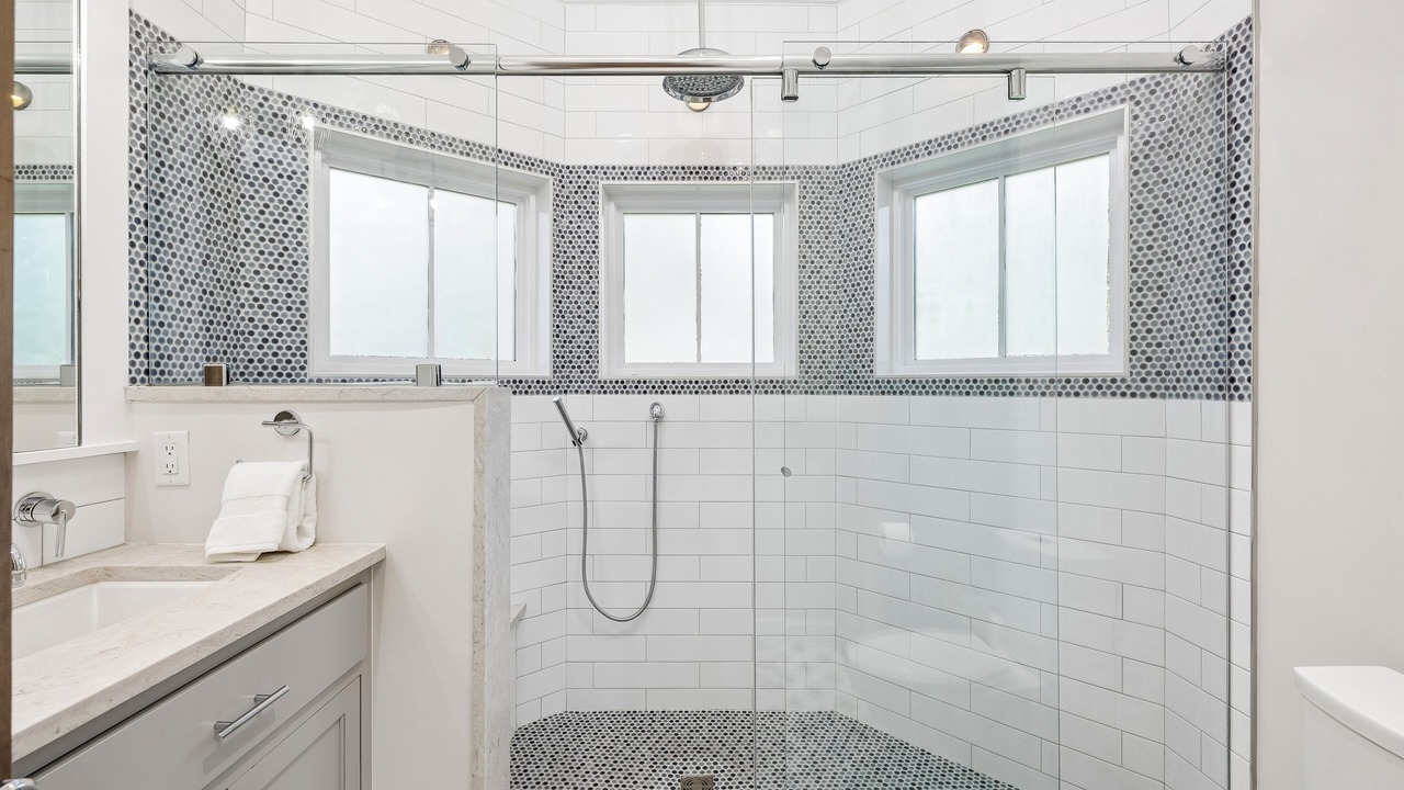 Photo of Bathroom in Seaside