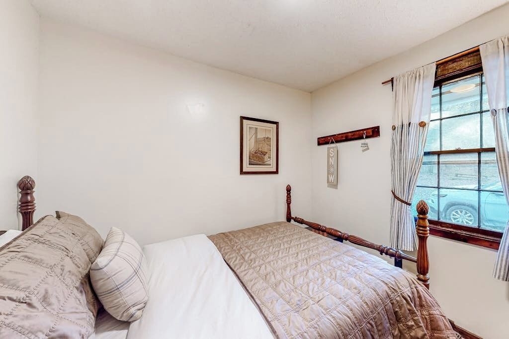 Photo of Bedroom in Ira