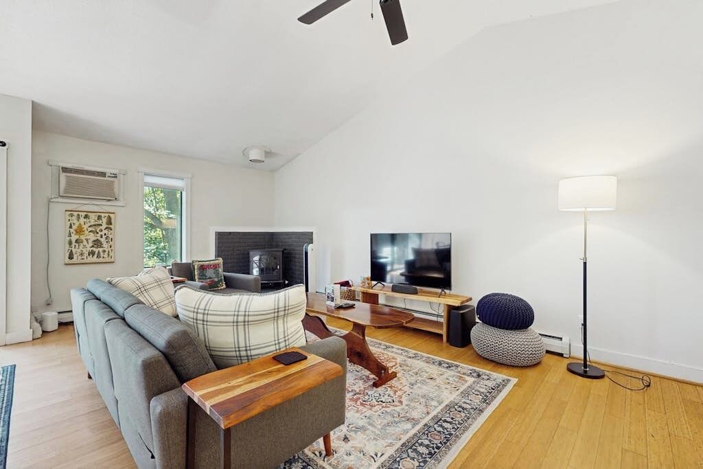 Photo of Livingroom in Quechee