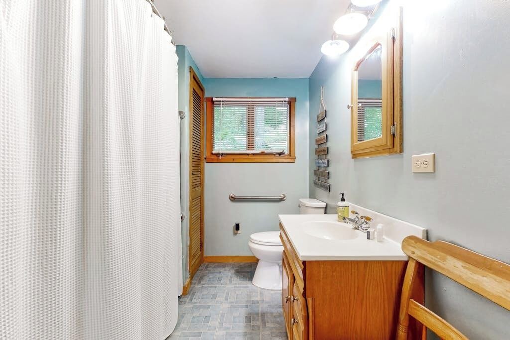 Photo of Bathroom in Castleton