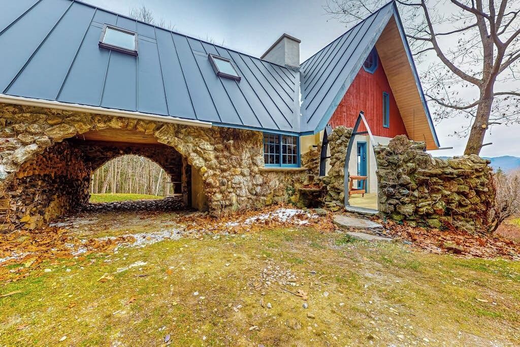 Photo of Outdoor in Pittsfield