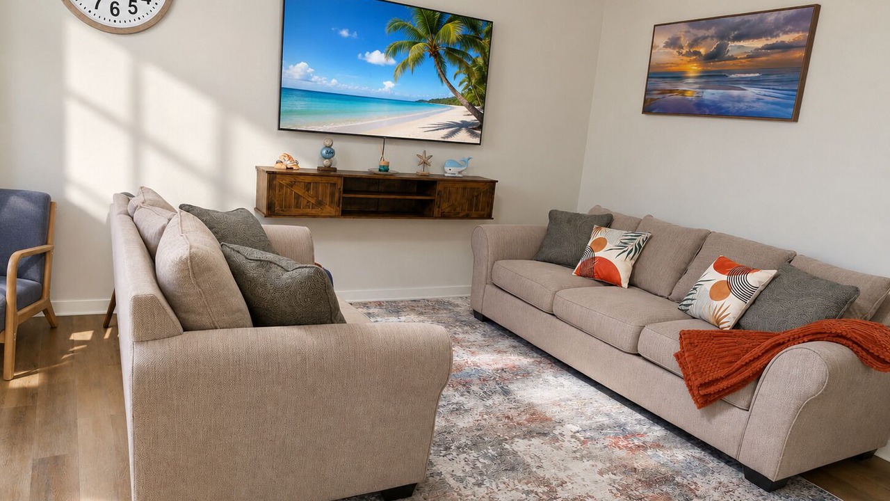 Photo of Livingroom in Lynn Haven