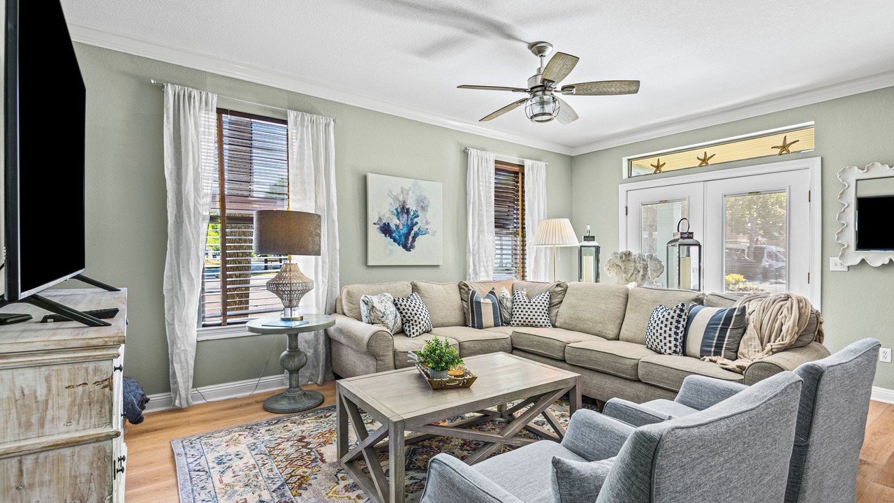 Photo of Livingroom in Villages of Crystal Beach