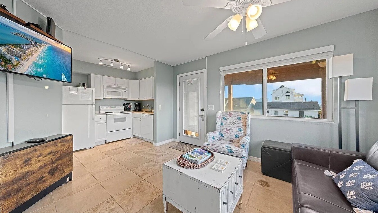 Photo of Livingroom in Holiday Beach