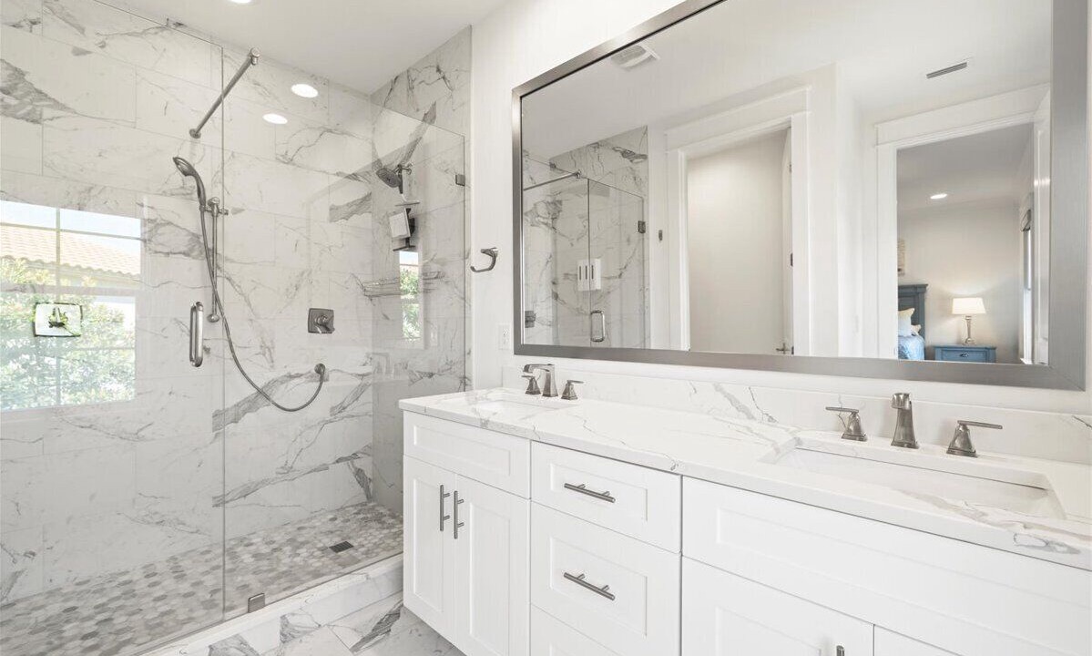 Photo of Bathroom in Villa Lago
