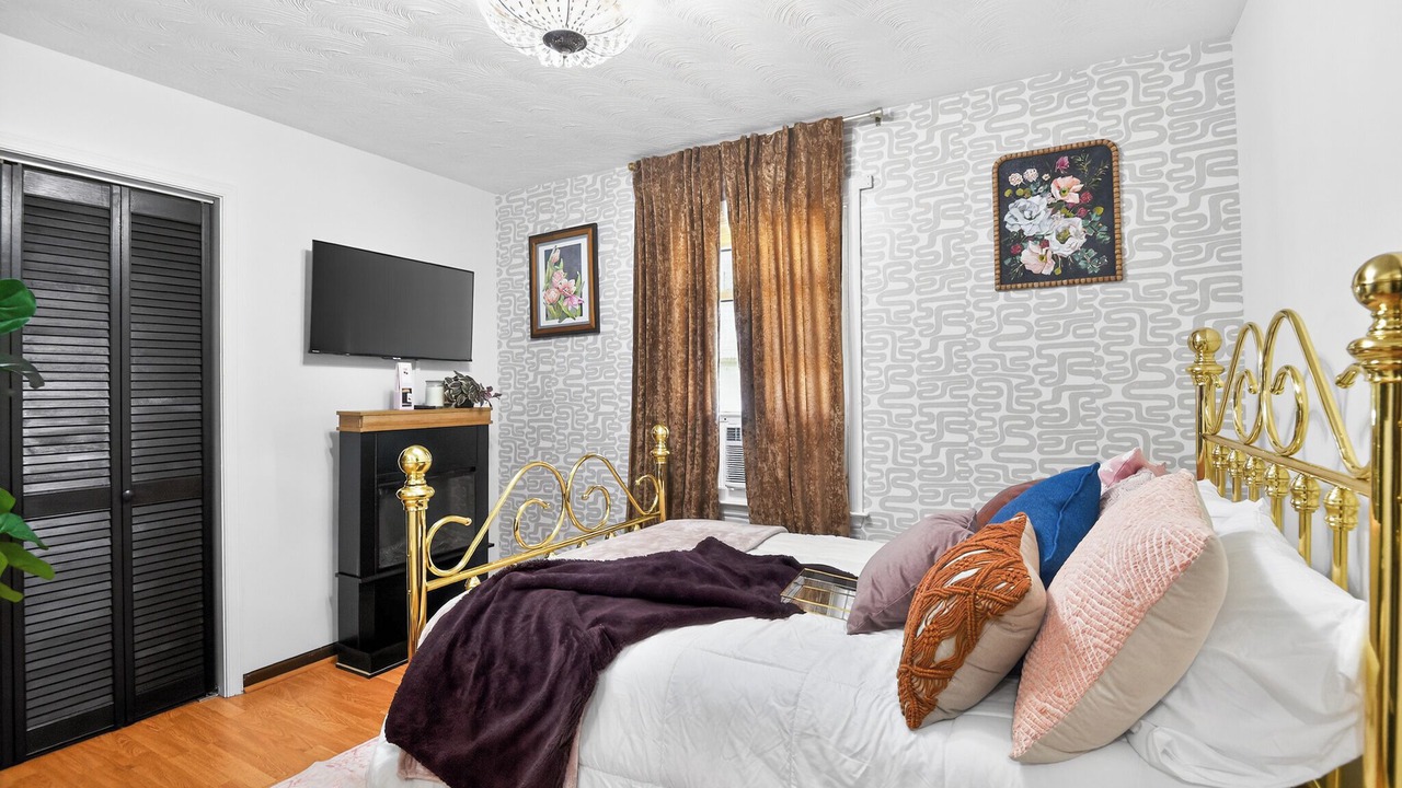 Photo of Bedroom in North Newport News