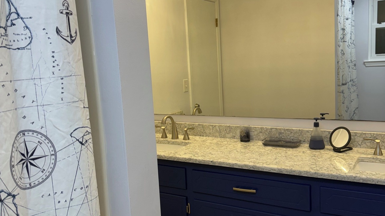Photo of Bathroom in North Northwest Pensacola