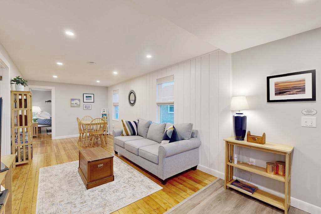 Photo of Livingroom in Barnstable