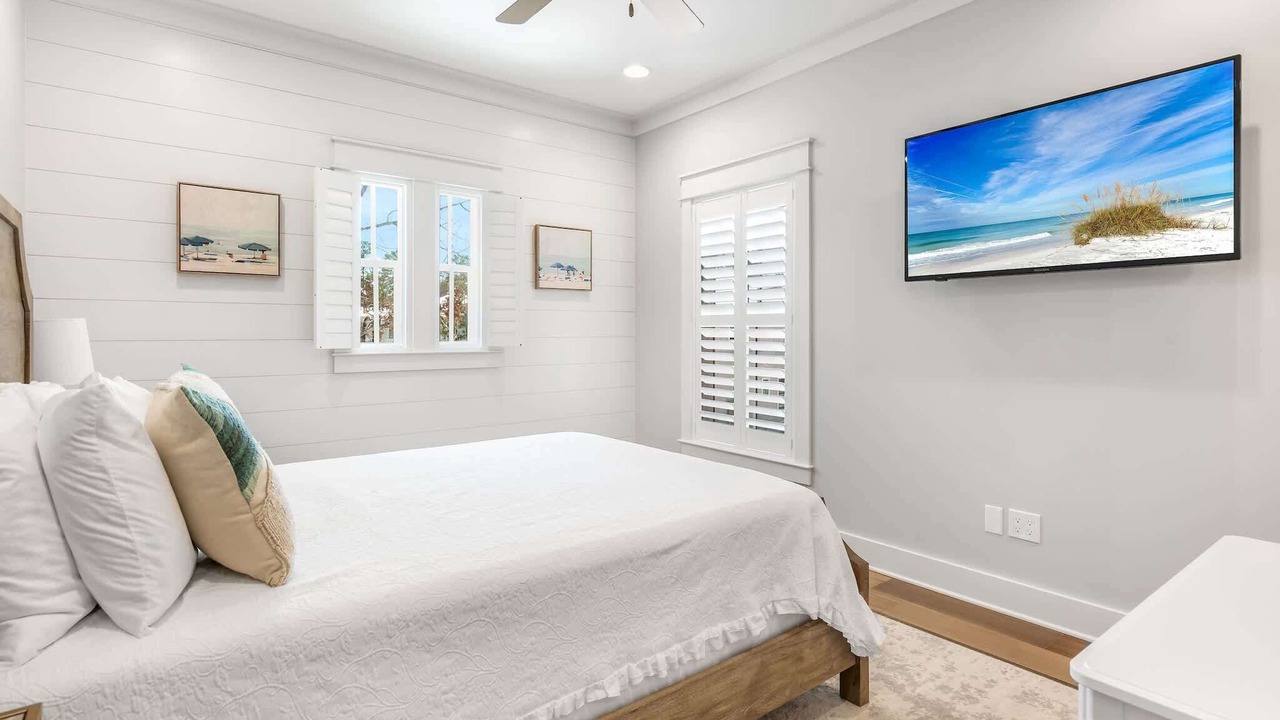 Photo of Bedroom in Seacrest