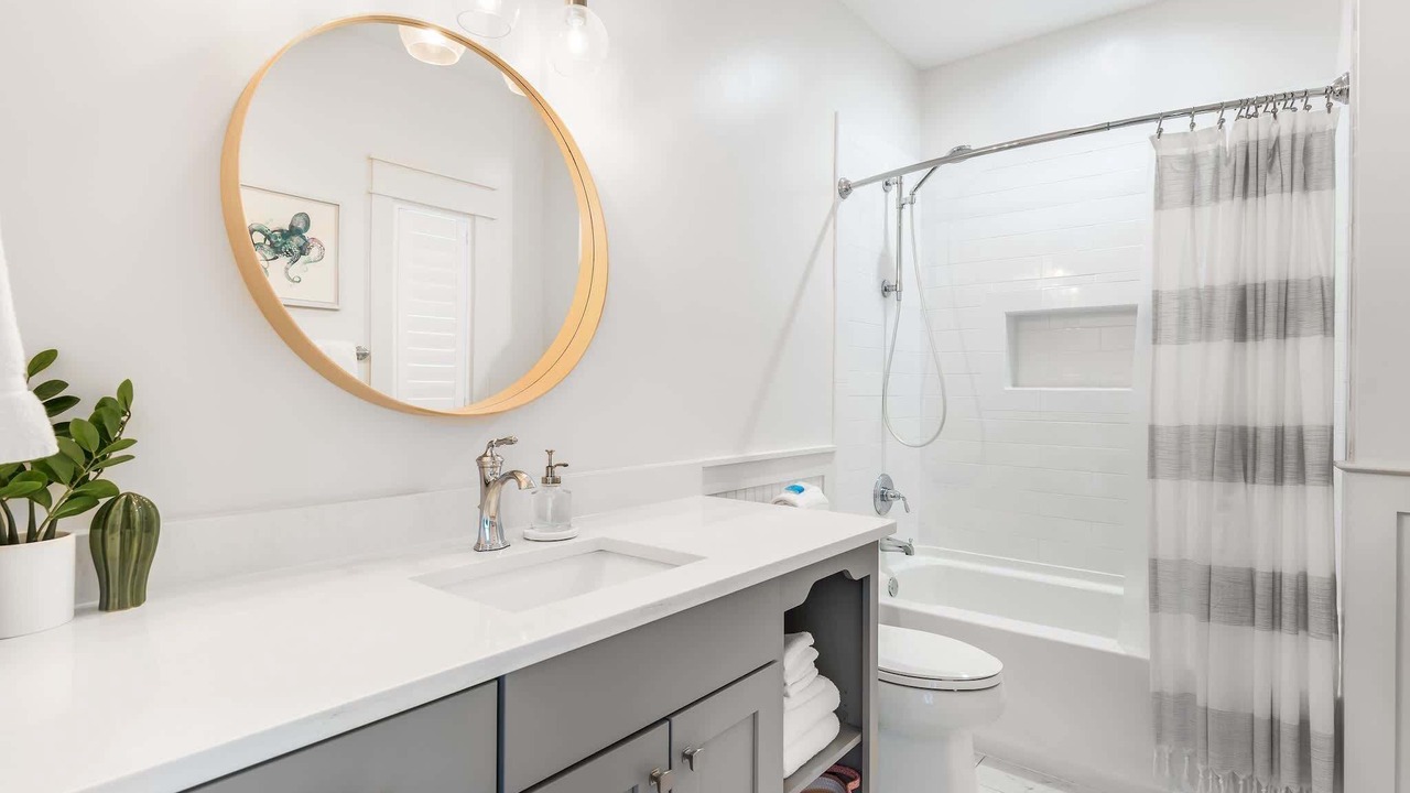 Photo of Bathroom in Seacrest