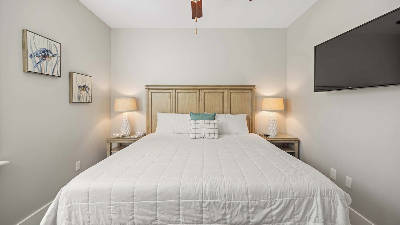 Photo of Bedroom in Santa Rosa Beach