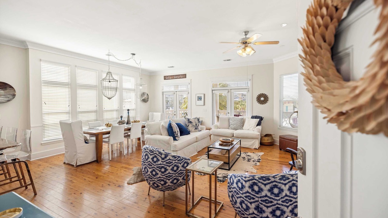 Photo of Livingroom in Seacrest Beach