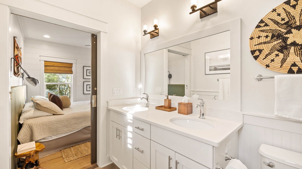 Photo of Bathroom in Seacrest