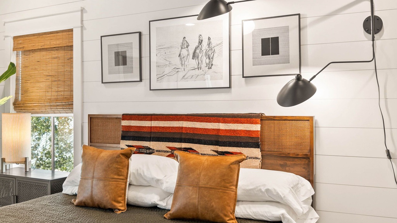Photo of Bedroom in Seacrest