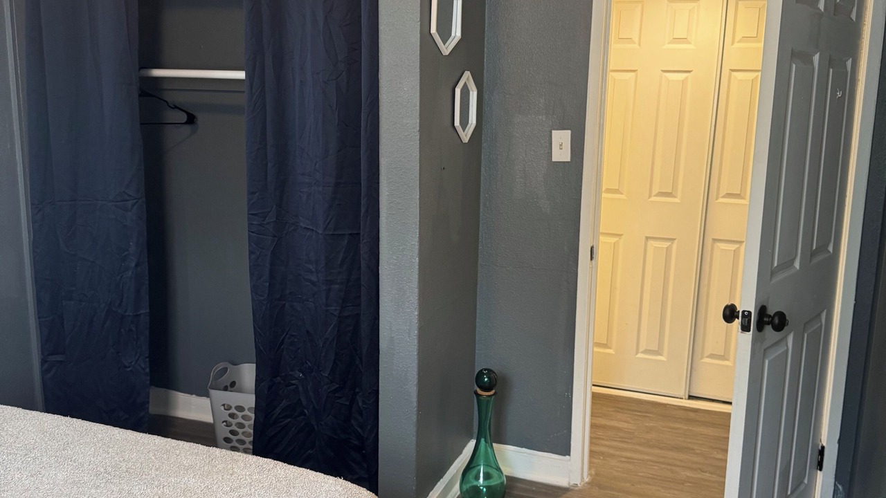 Photo of Bedroom in Cantonment